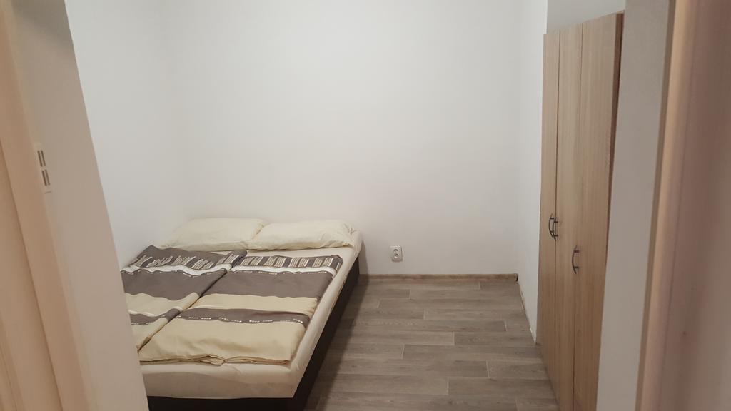 Apartman U Cerveneho Kostela تبليتسه المظهر الخارجي الصورة